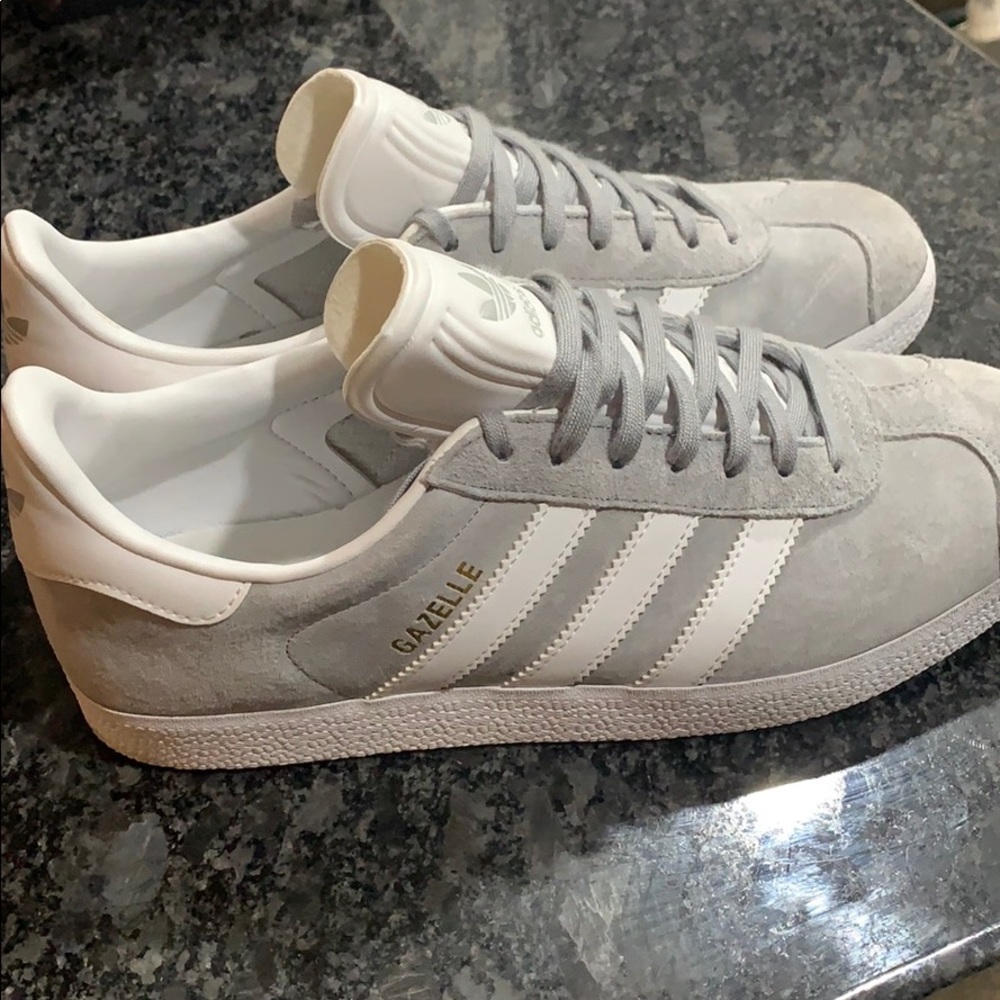 Adidas grey sneakers